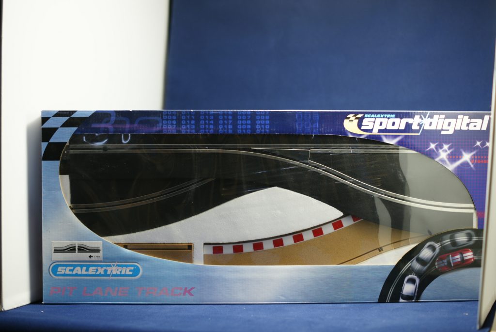 Pit Lane Droite SCALEXTRIC C7015 – Piste De Stand Digital – échelle 1/32 – état Neuf