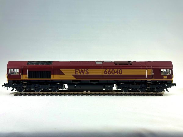 32-733DS Bachmann Class 66 66040 in EWS Livery - DCC Sound Fitted