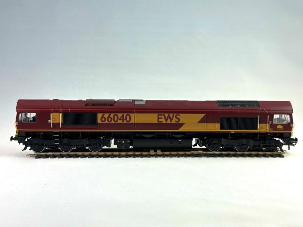 32-733DS Bachmann Class 66 66040 in EWS Livery - DCC Sound Fitted