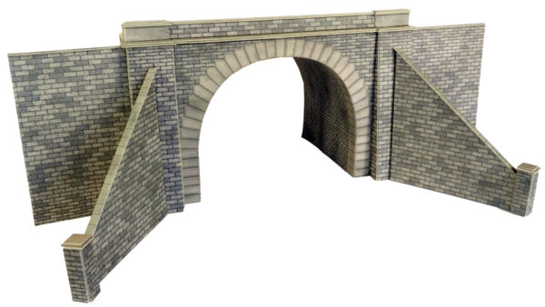 PO242 Tunnel Entrance - Double Track