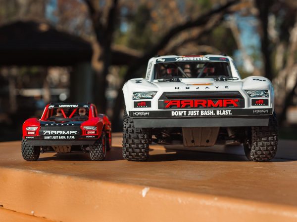 ARRMA 1/18 Mojave GROM 4wd Desert Truck RTR Mega w/Lipo USB Chg Red/Black